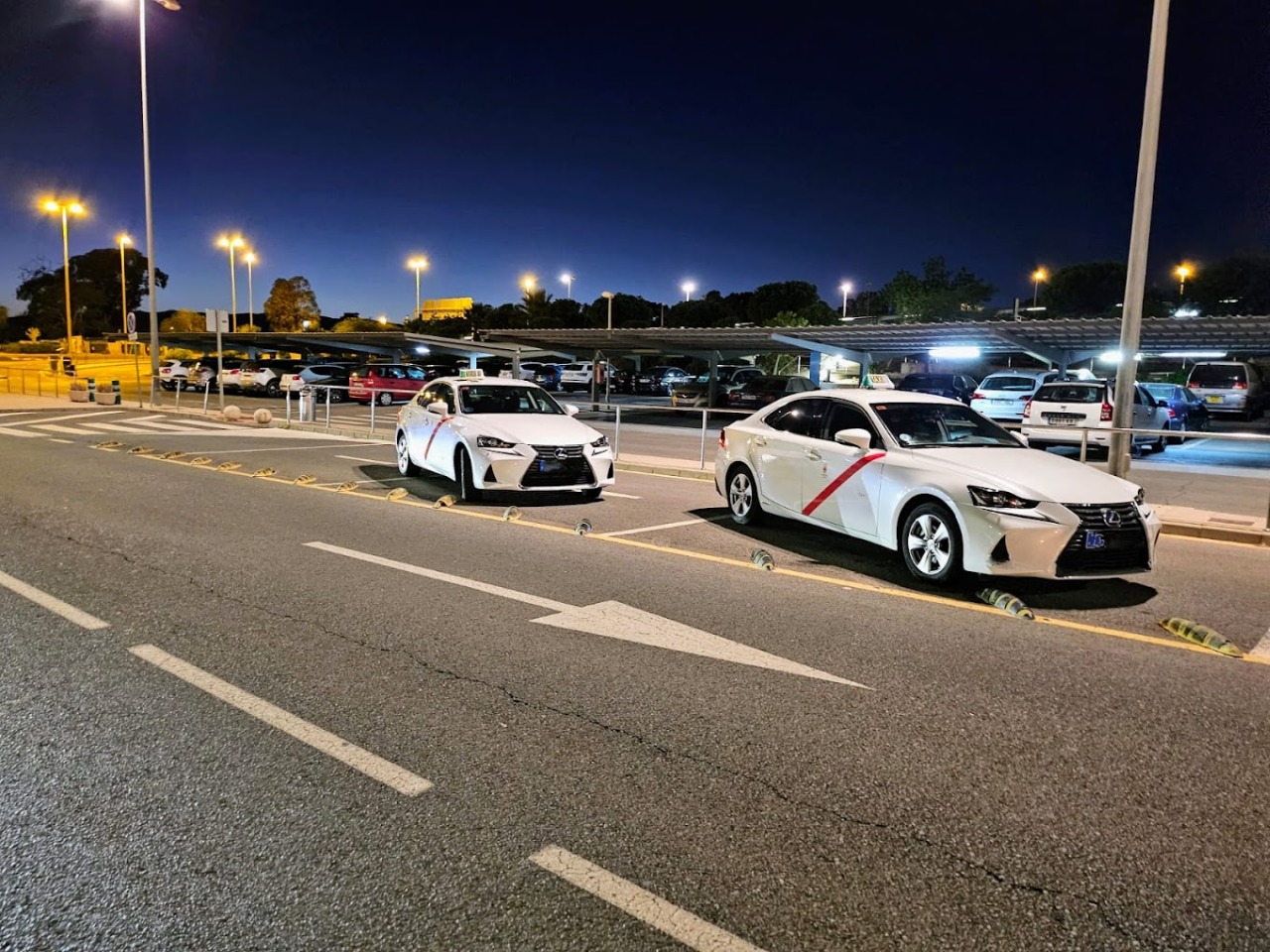 Taxis en aeropuerto de Almería